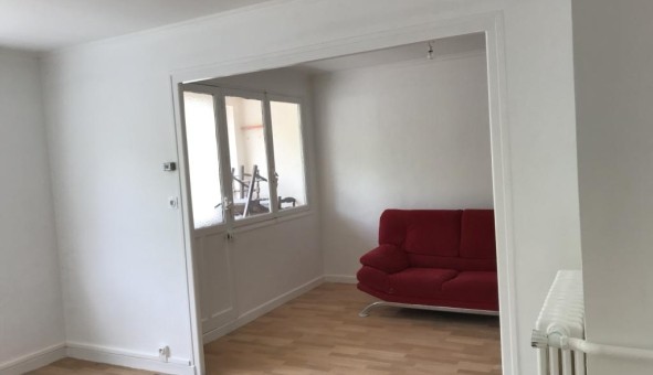 Logement tudiant Location T5 Vide Villeurbanne (69100)
