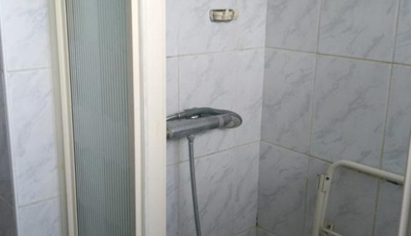 Logement tudiant T5 à Villeurbanne (69100)