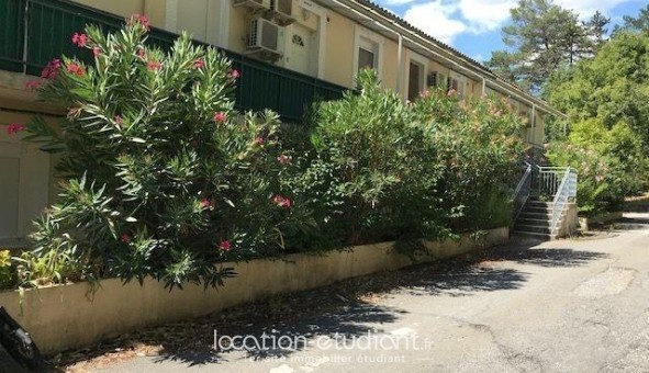 Logement tudiant Location Chambre Vide Allgre les Fumades (30500)