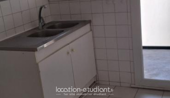 Logement tudiant Chambre à Bagnols sur Cze (30200)
