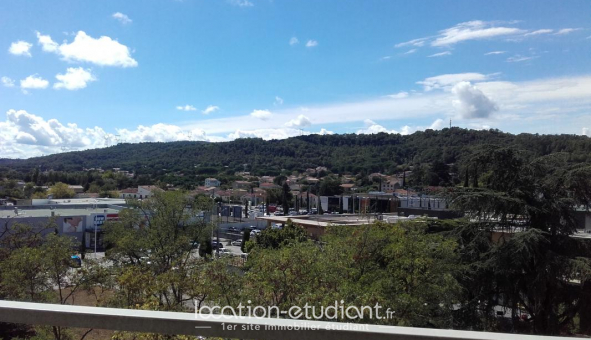 Logement tudiant Location Chambre Vide Bagnols sur Cze (30200)