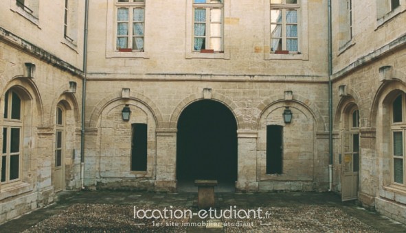 Logement tudiant Location Chambre Vide Beaucaire (30300)