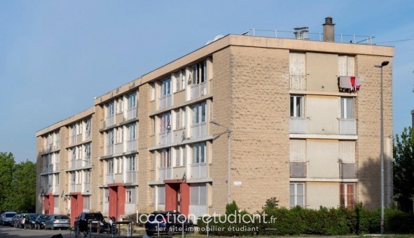 Logement tudiant Chambre à Carpentras (84200)