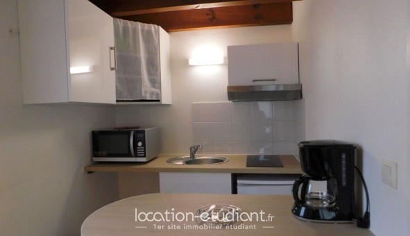 Logement tudiant Location Chambre Meublé Cazaubon (32150)