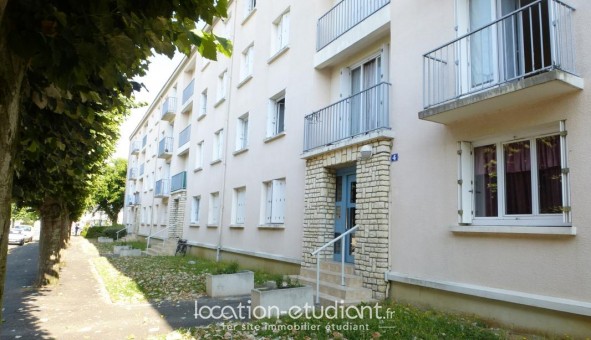 Logement tudiant Chambre à Dnez sous Dou (49700)