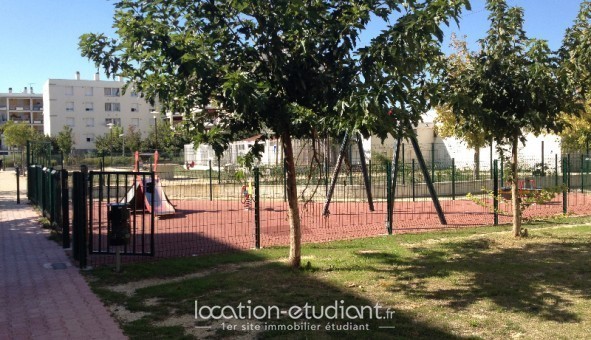 Logement �tudiant Chambre &agrave; L'Isle sur la Sorgue (84800)