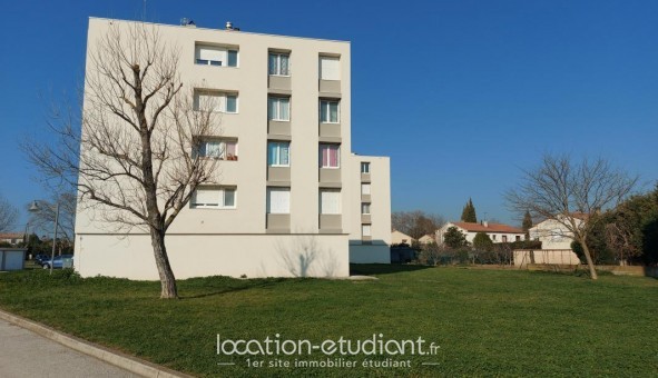 Logement tudiant Chambre à Laudun l'Ardoise (30290)