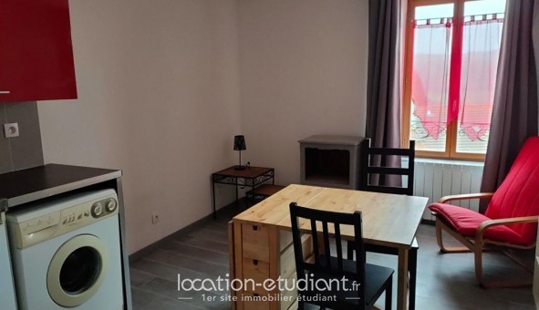 Logement tudiant Location Chambre Meublé Saint Just en Chevalet (42430)