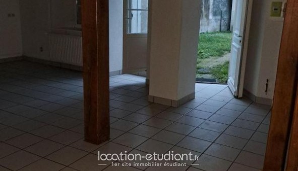 Logement tudiant Chambre à Savign sur Lathan (37340)