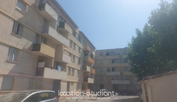 Logement tudiant Location Chambre Vide Sorgues (84700)