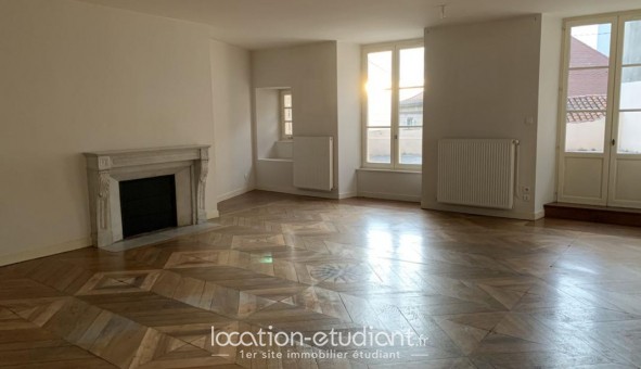 Logement �tudiant Chambre &agrave; Thiers (63300)
