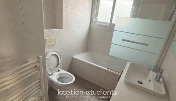 Logement tudiant Chambre à Villeneuve Loubet (06270)