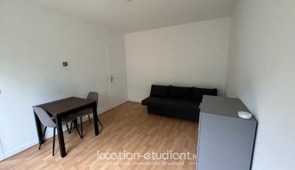 Logement �tudiant Studio &agrave; L'Ha� les Roses (94240)