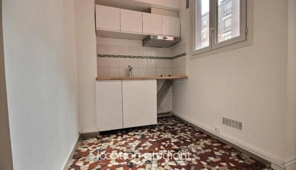 Logement �tudiant Studio &agrave; Asni�res sur Seine (92600)