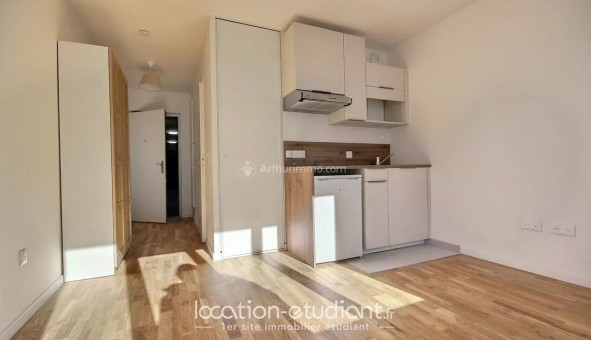 Logement �tudiant Location Studio Vide Asni�res sur Seine (92600)