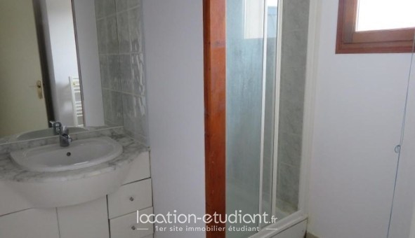 Logement �tudiant T2 &agrave; Br�aut� (76110)