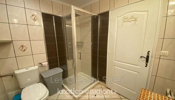 Logement �tudiant Studio &agrave; Cuers (83390)