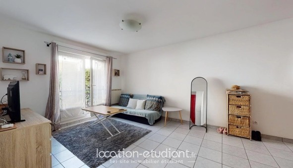 Logement �tudiant Location Studio Meubl&eacute; Gretz Armainvilliers (77220)