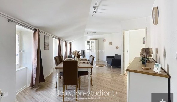 Logement �tudiant Location T3 Meubl&eacute; Le Coteau (42120)