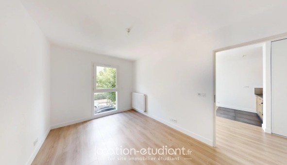 Logement �tudiant T2 &agrave; Luc� (28110)