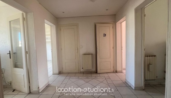 Logement �tudiant T3 &agrave; Marseille 04�me arrondissement (13004)