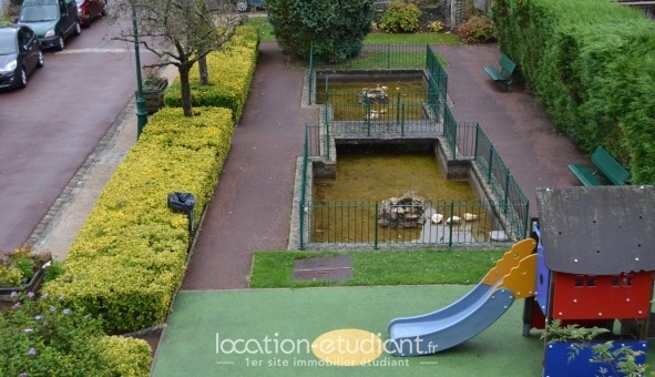Logement �tudiant T3 &agrave; Neauphle le Ch�teau (78640)