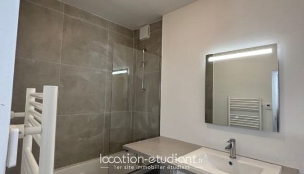 Logement �tudiant T3 &agrave; N�mes (30000)