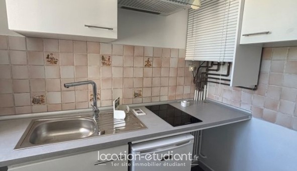 Logement �tudiant Location Studio Vide N�mes (30000)