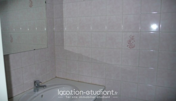 Logement �tudiant Studio &agrave; N�mes (30000)