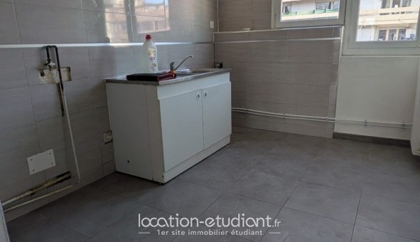 Logement �tudiant T3 &agrave; N�mes (30000)