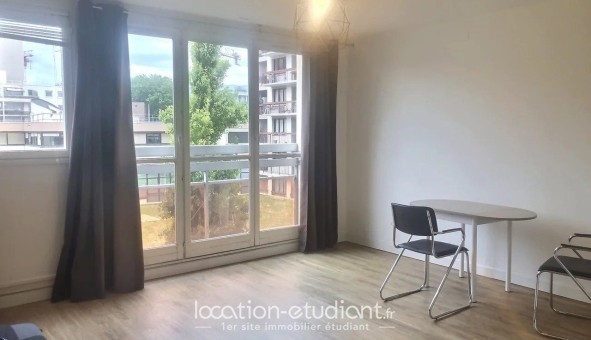 Logement �tudiant Studio &agrave; Pantin (93500)