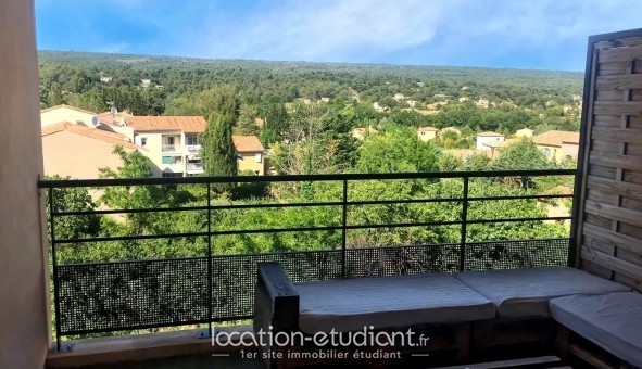 Logement �tudiant T3 &agrave; Pourri�res (83910)