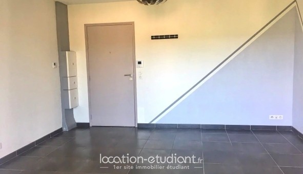 Logement �tudiant T3 &agrave; Pourri�res (83910)