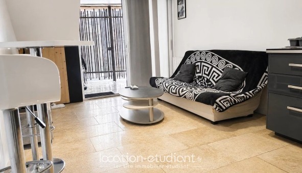 Logement �tudiant T2 &agrave; Pourri�res (83910)