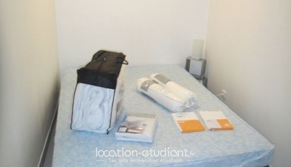 Logement �tudiant Studio &agrave; Saint Mitre les Remparts (13920)