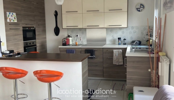 Logement �tudiant T2 &agrave; Saint R�my l'Honor� (78690)