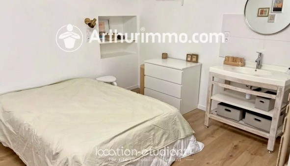 Logement �tudiant T2 &agrave; Tr�voux (01600)