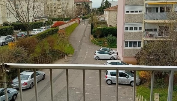 Logement étudiant Colocation à Bron (69500)