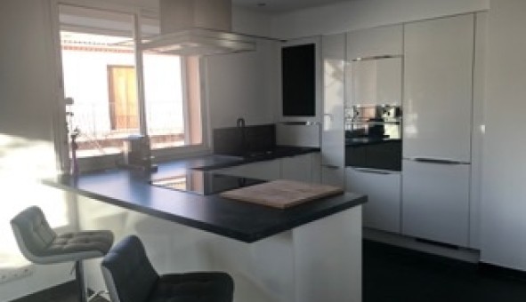 Logement tudiant Colocation à Nmes (30000)