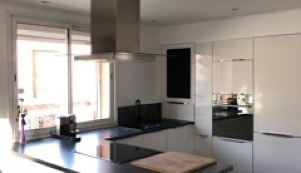 Logement tudiant Colocation à Nmes (30000)