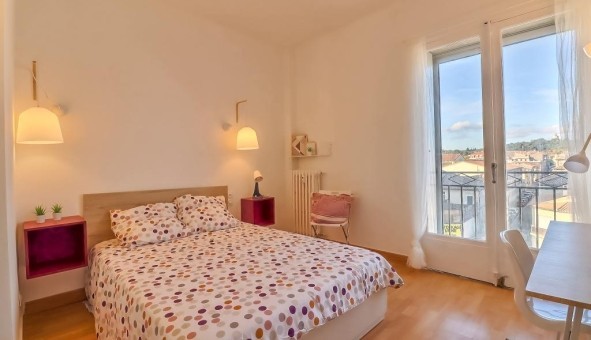 Logement tudiant Colocation à Nmes (30000)
