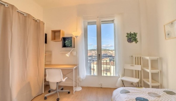 Logement tudiant Colocation à Nmes (30000)