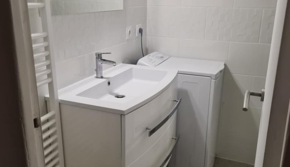 Logement tudiant Colocation à Nmes (30000)