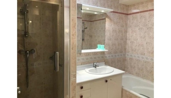 Logement étudiant Colocation à Pau (64000)