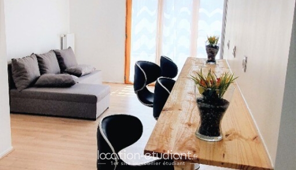 Colocation tudiante Duplex à Courdimanche (95800)