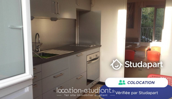 Colocation tudiante Chambre dans une colocation de 9m2