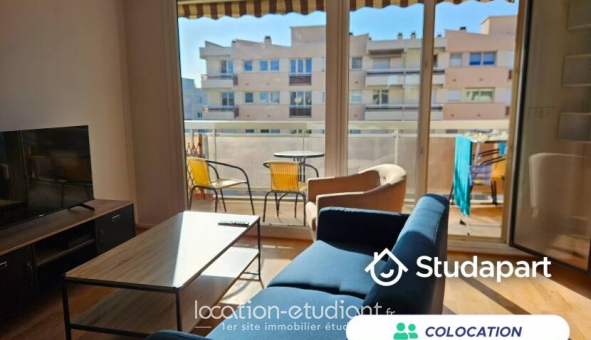Colocation tudiante Chambre dans une colocation de 9m2