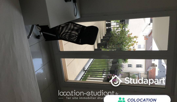 Colocation tudiante Chambre dans une colocation de 9m2
