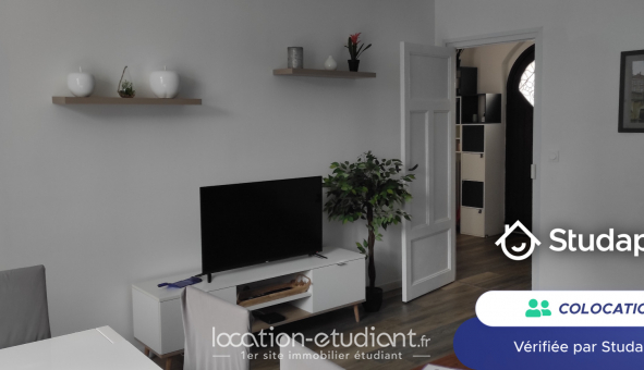 Colocation tudiante Chambre dans une colocation de 17m2