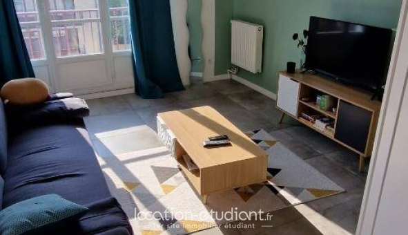 Colocation �tudiante Studio &agrave; Bois d'Arcy (78390)